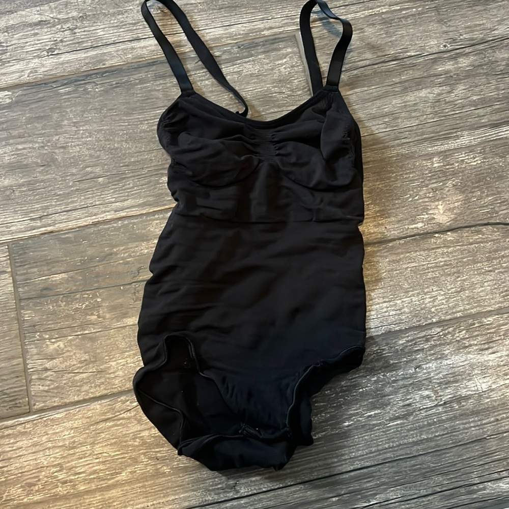Skims sculpt bodysuit shape wear